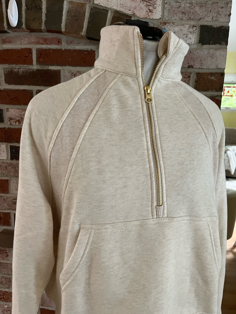 MEMBERS MARK Cream  Cropped Fleece Half Zip Pullover Sweatshirt  M NWOT - Picture 5 of 10